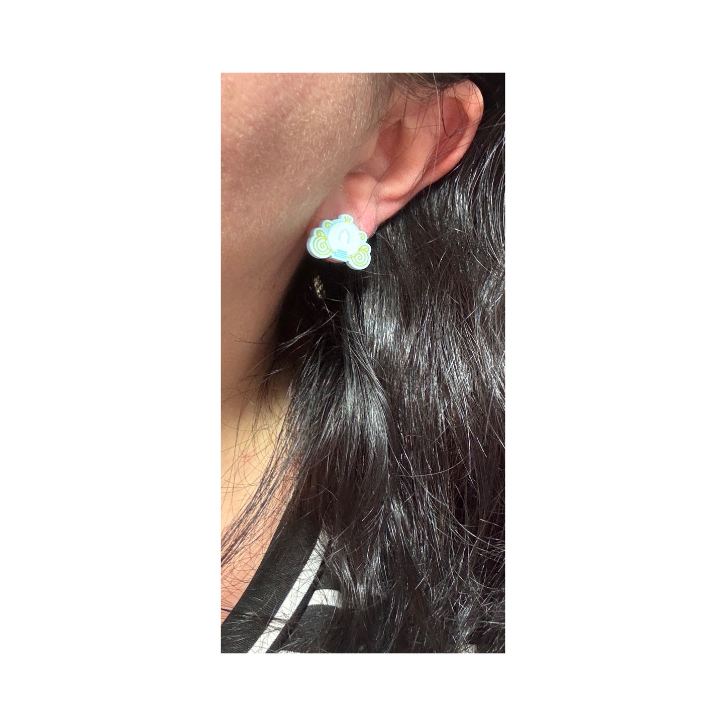 Princess Carriage Post Earrings