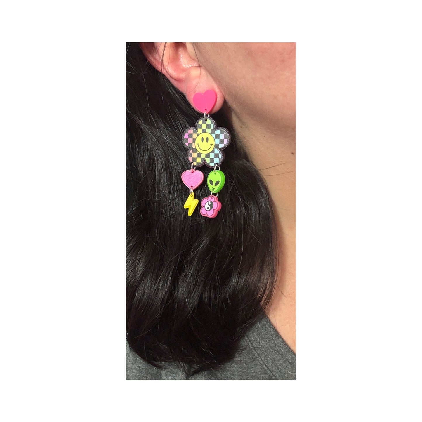 90s Checkered Smiley Tiered Drop Earrings