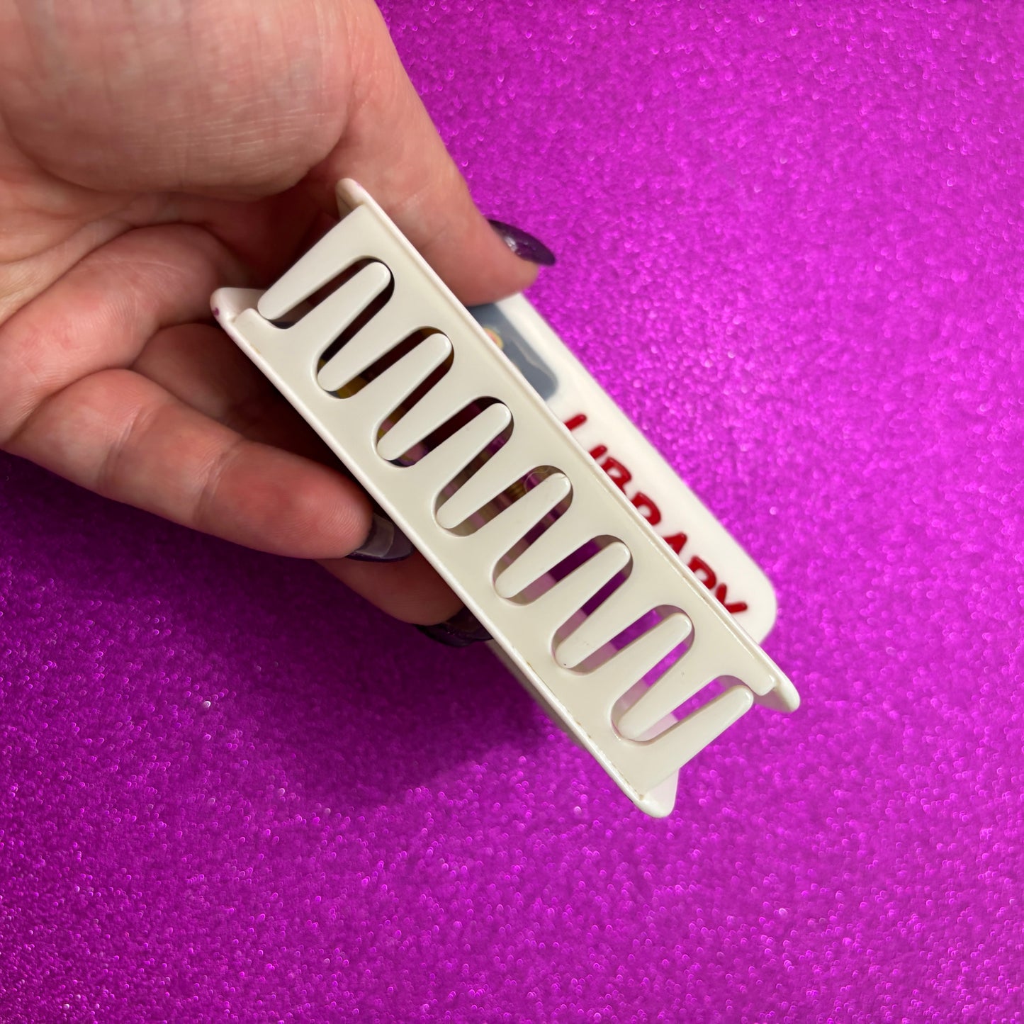 Arthur Library Card Claw Clip
