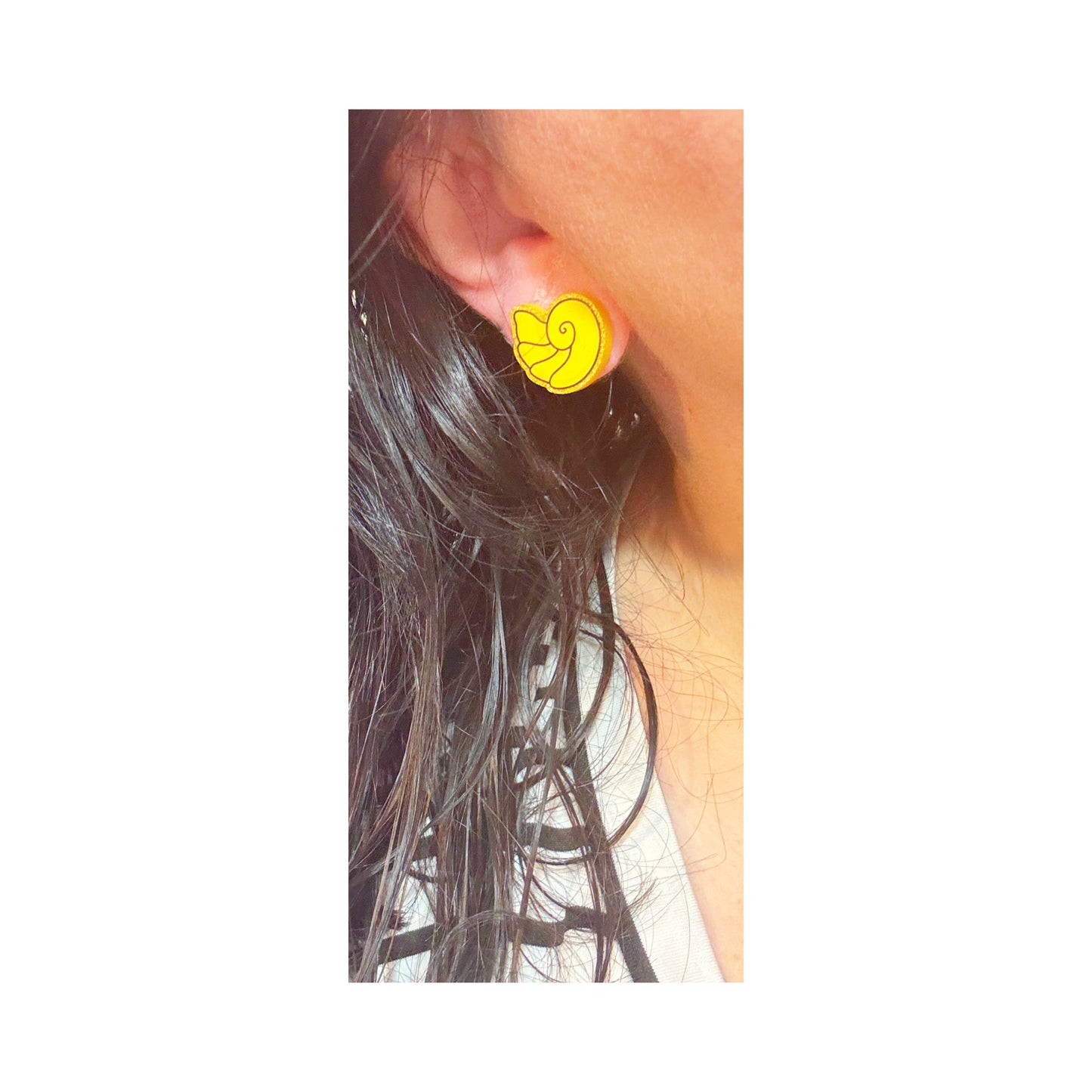 Ursula Shell Post Earrings