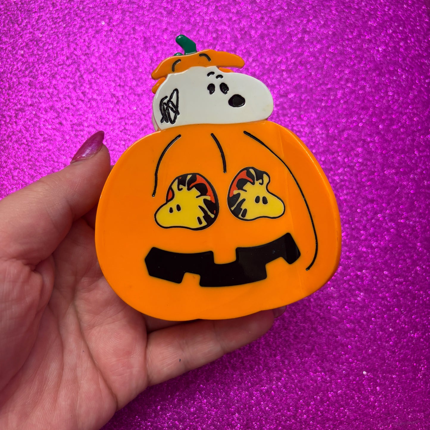 Beagle & Bird Pumpkin Claw Clip