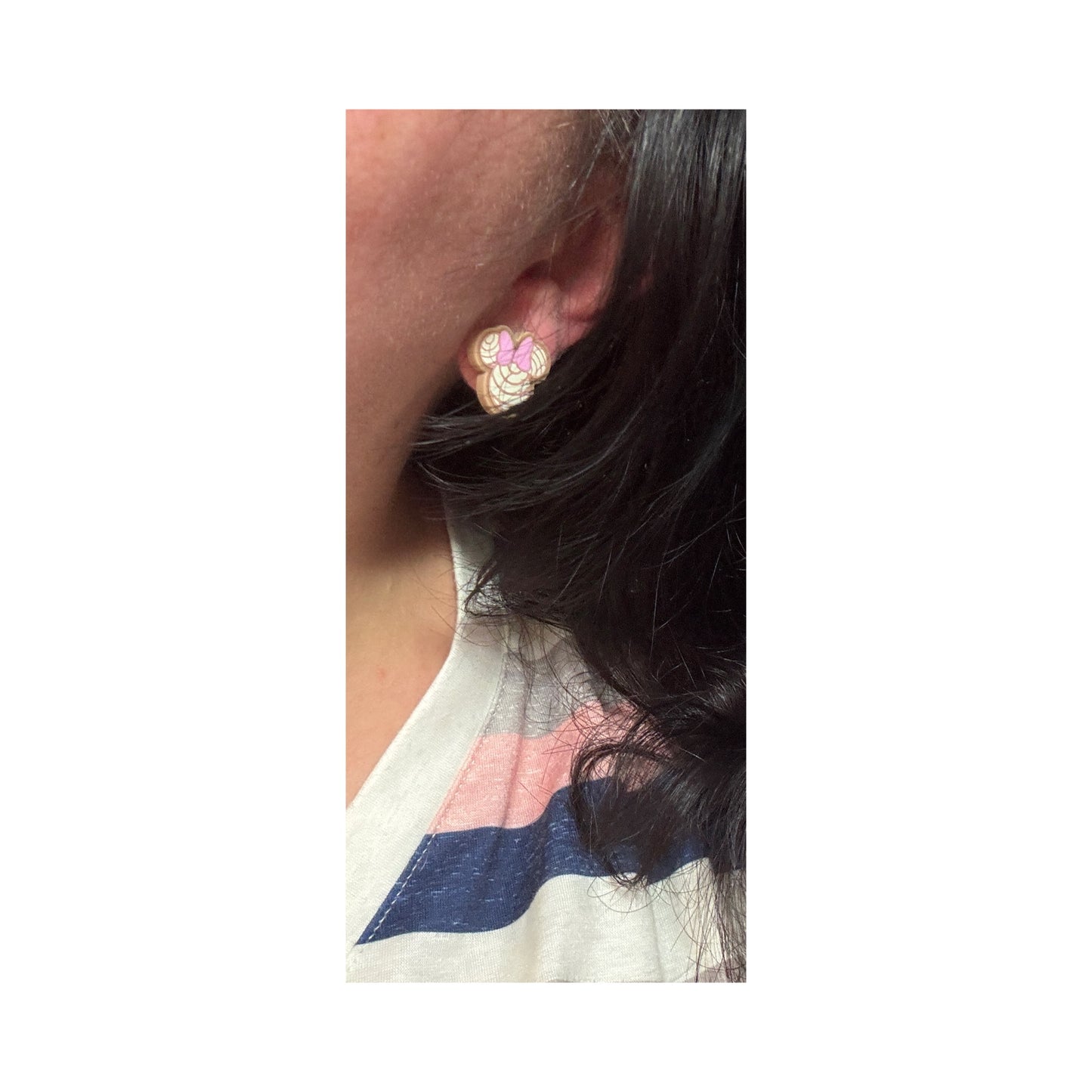 Lady Mouse Concha Post Earrings