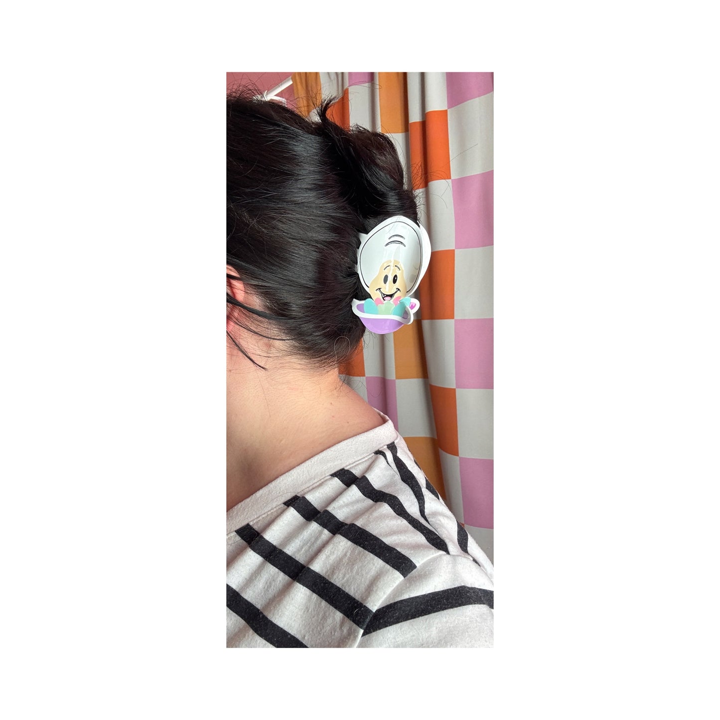 Curious Oyster Hair Claw Clip