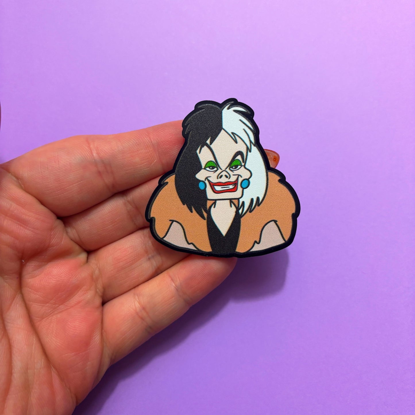 Cruella Pin