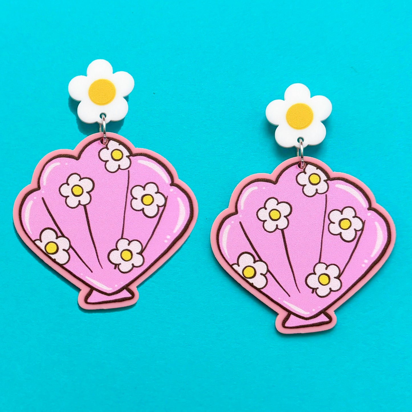 Daisy Seashell Drop Earrings