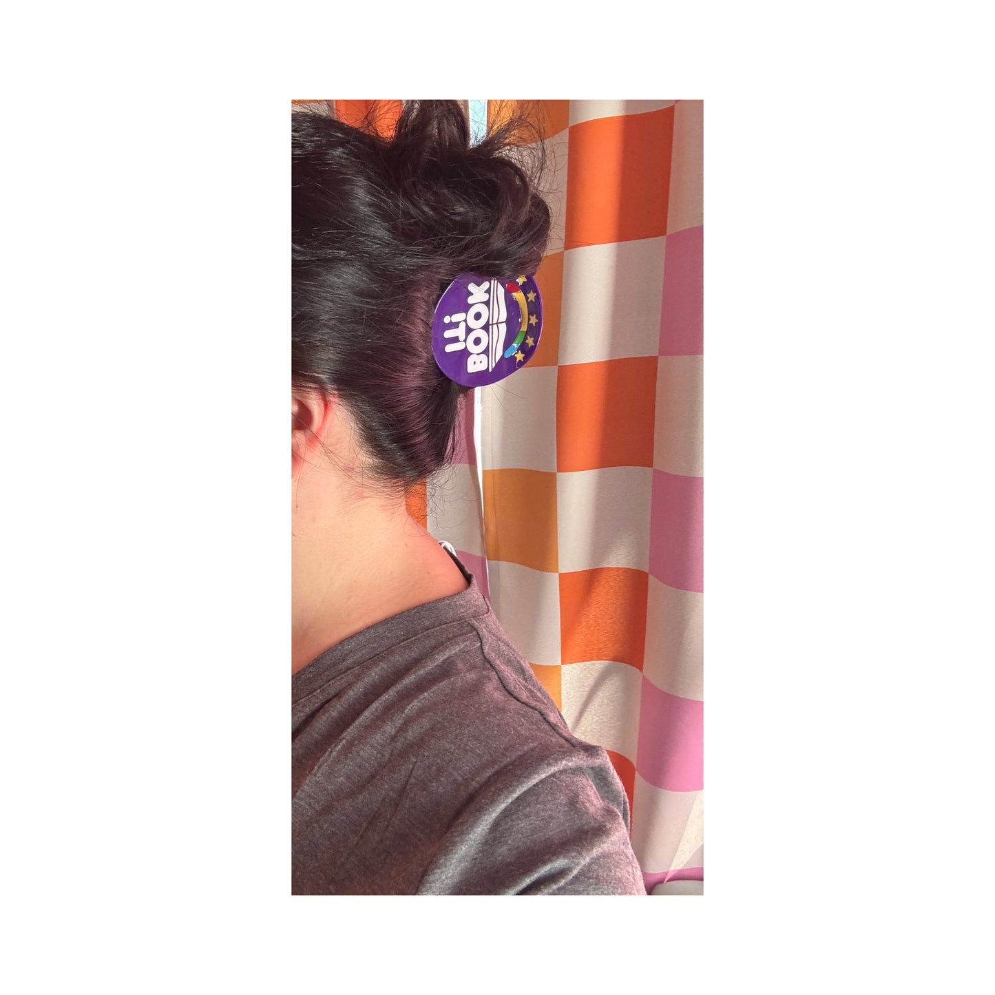 Book It Small Claw Clip