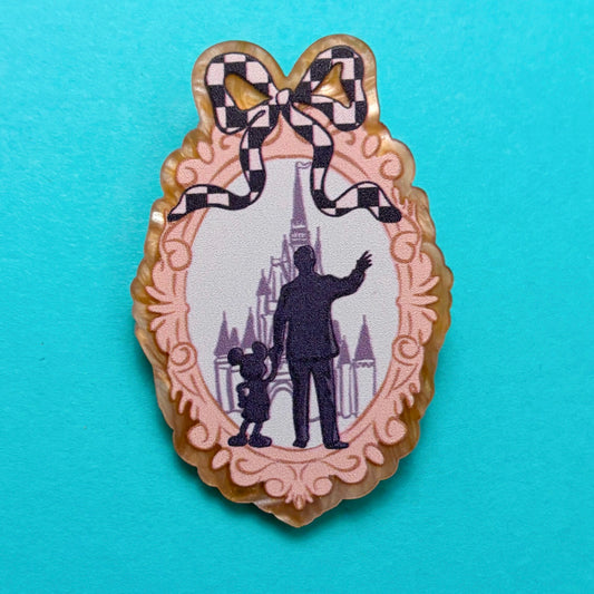 Partners Statue Cameo Pin