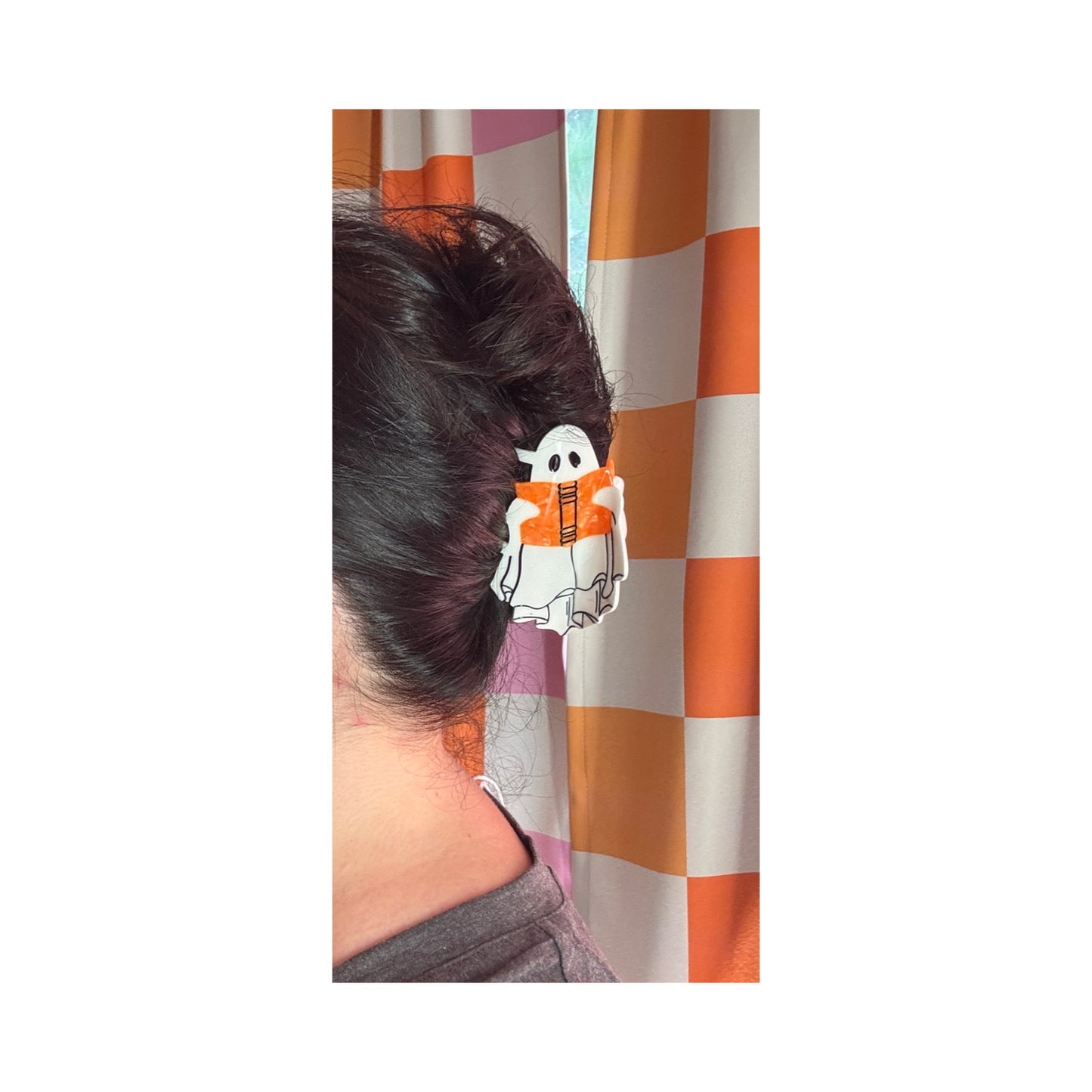 Bookish Ghost Claw Clip