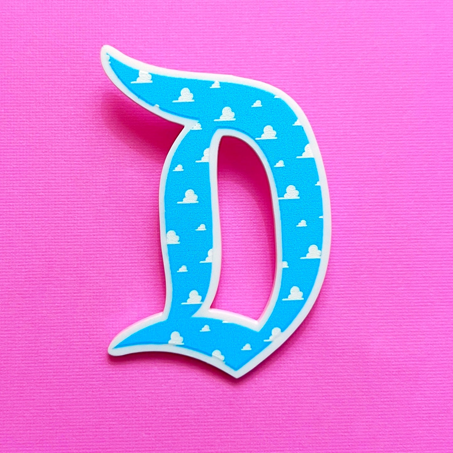 Clouds Retro “D” Pin Brooch